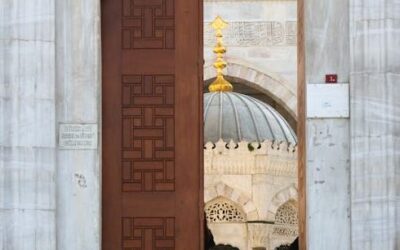 اختلاف رائے جائز ہے مگر گستاخی حرام ہے !!! (305)۔